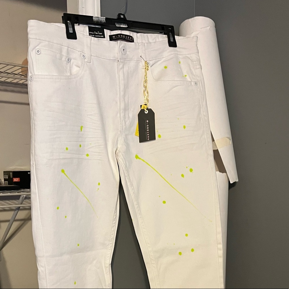 Mens white, with lime paint splatter skinny jeans. Brand new with tags